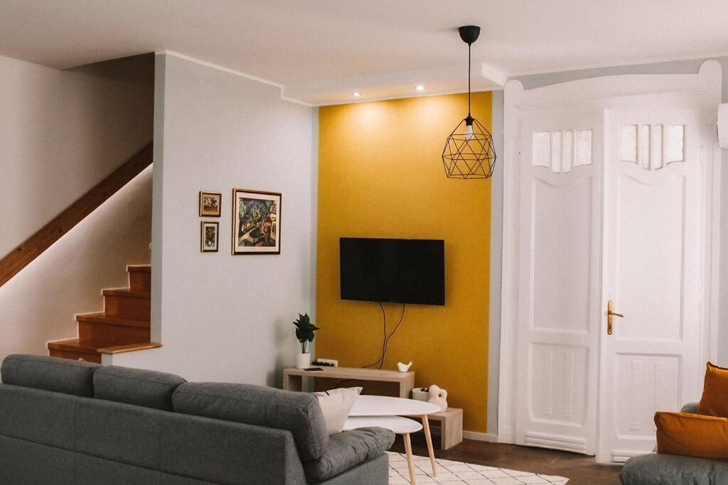 Meld Apartamento Sombor Exterior foto